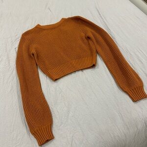 Lulu’s Open Back Crop Sweater